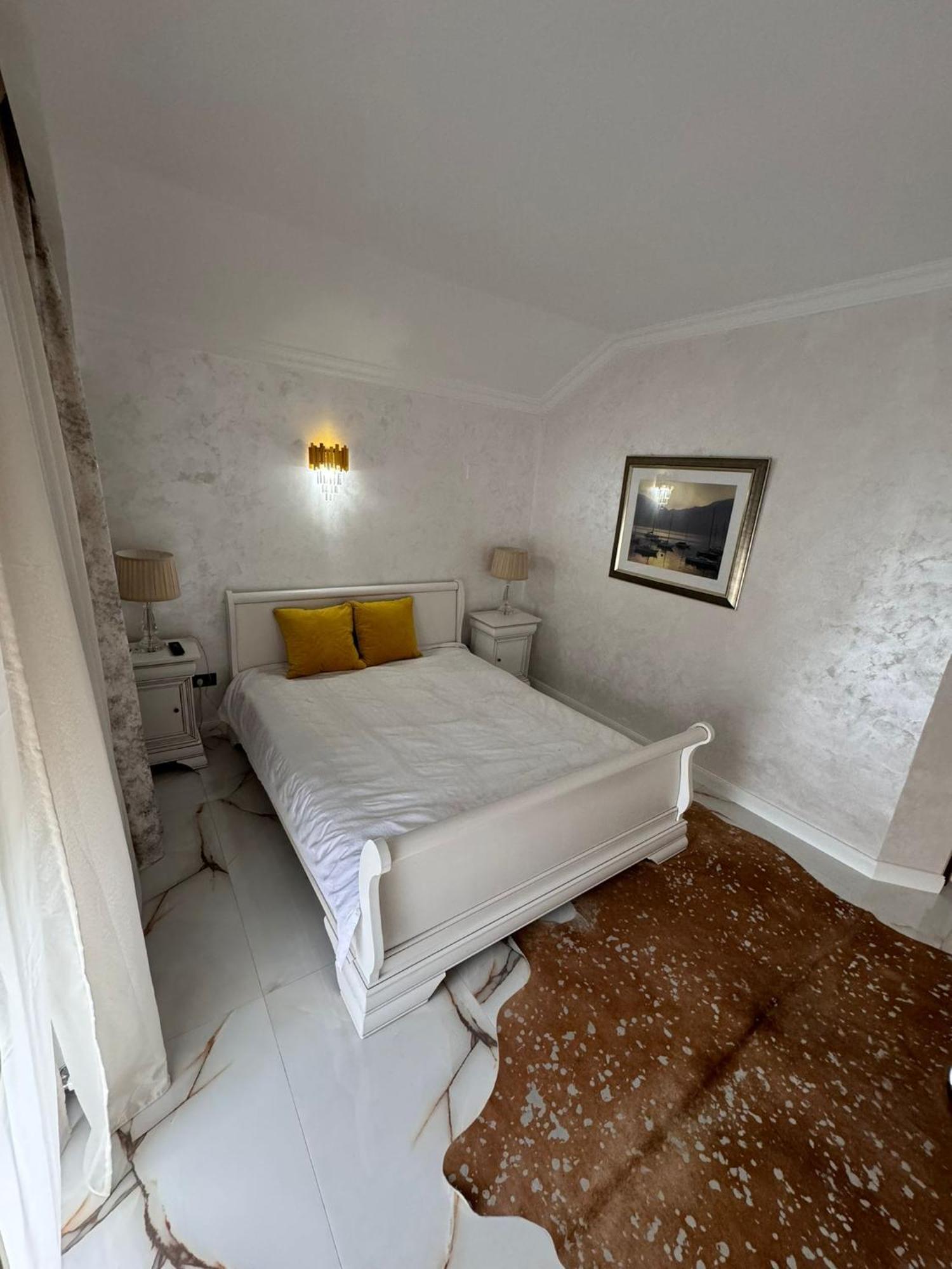 Sea Breeze Rooms Mamaia Nord นาโวดาริ ภายนอก รูปภาพ